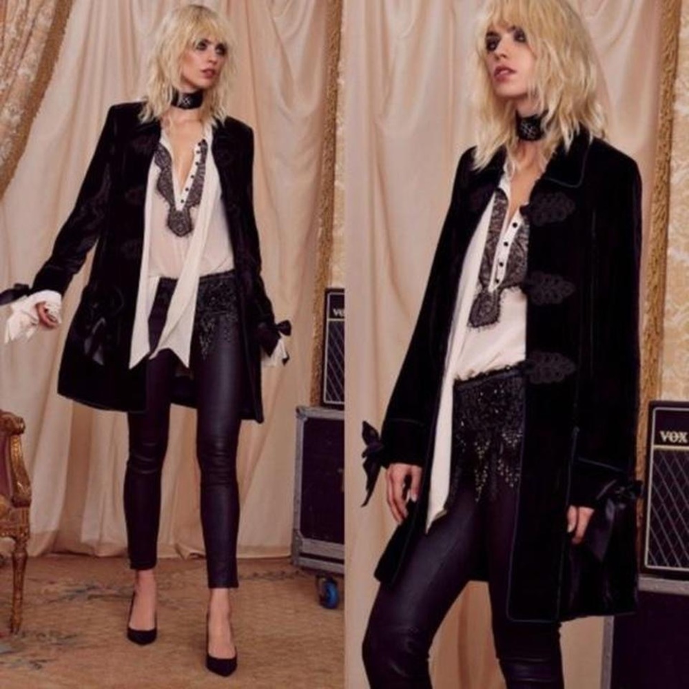 NASTY GAL X COURTNEY LOVE
MAJESTIC COAT